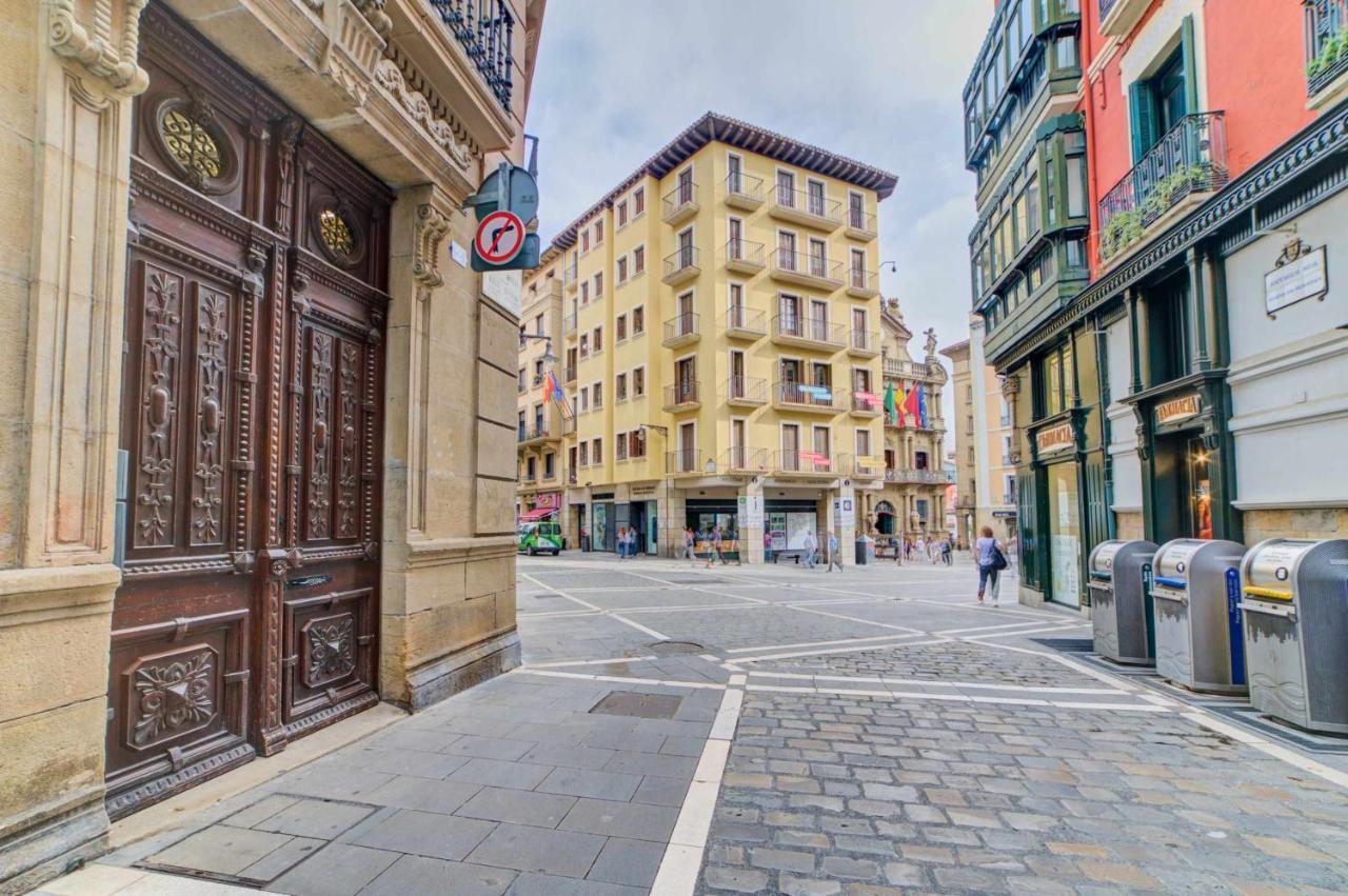 Apartamento El Rincon Del Chupinazo Pamplona Exterior photo